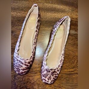 Ladies Crown & Ivy Faux Fur Leopard Print Flats